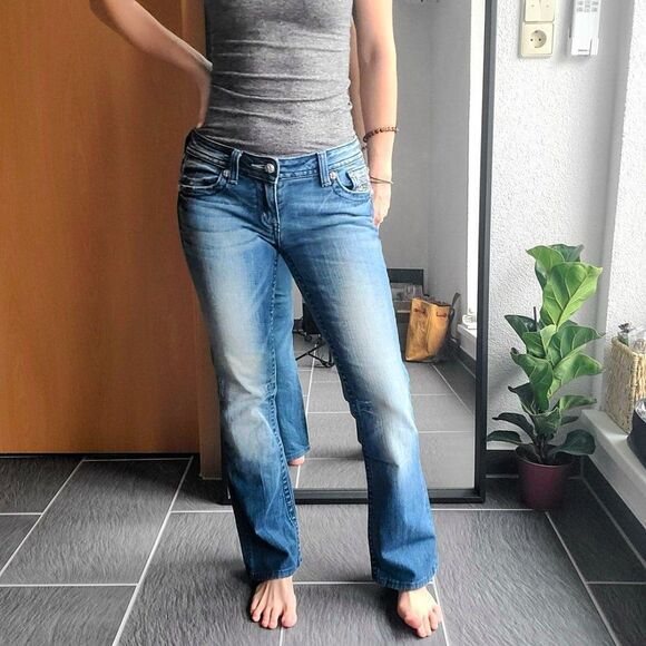 Miss Me Signature Rise Boot Cut Sequin & Embroidered Pockets Blue Denim Jeans 28 - Picture 4 of 16